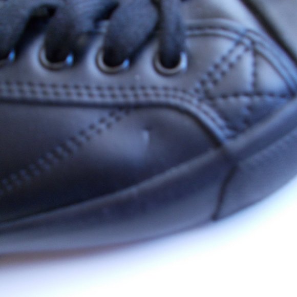 laforst slip resistant shoes